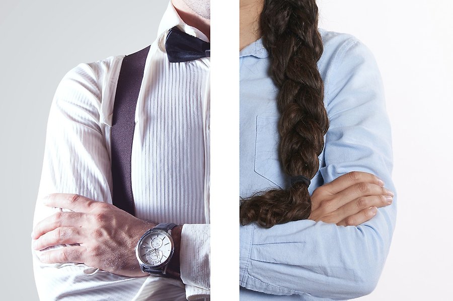 Collagebild av två foton. det vänstra är en halvbild av en man i skjorta, hängslen och fluga. Det högra är en halvbild av en kvinna i skjorta och lång fläta. Båda håller armarna i kors.