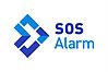 I mörkblått och ljusblått står det SOS Alarm. Till vänster syns en ikon som liknar en pil som pekar mot texten.